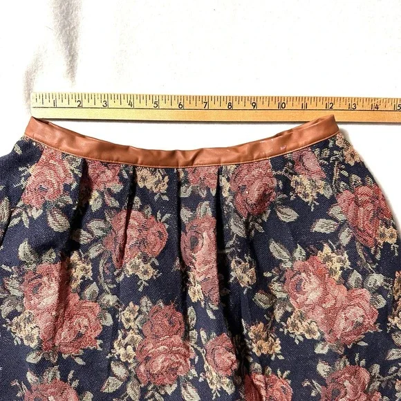 VINTAGE‎ Flying Tomato M Medium Floral Tapestry Skirt Back Zip - Picture 3 of 7
